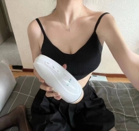 夏夏：163.E.48.26歲  選飛機杯還是選我呢 ~ 🦶
