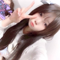 蝶兒  154 A+ 40 18歲 三點粉嫩  第一次下海兼職