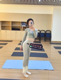 🔣主推🔣    *️⃣杏杏：162.C+.46.25歲